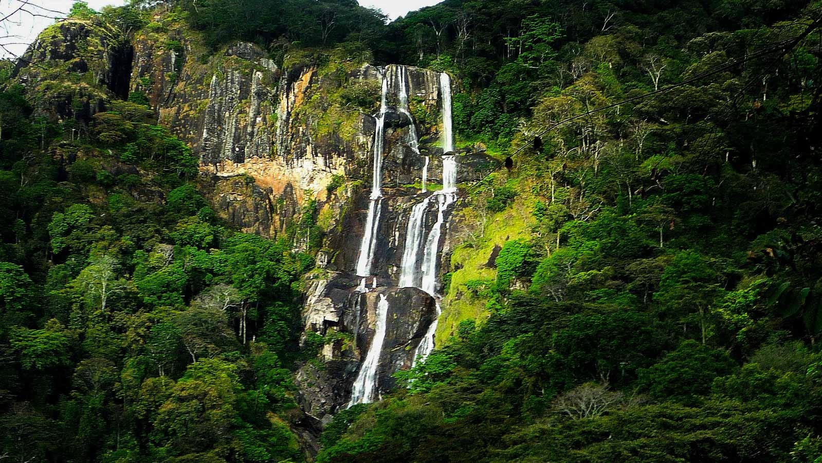 cascadas_de_saje_udzungwa