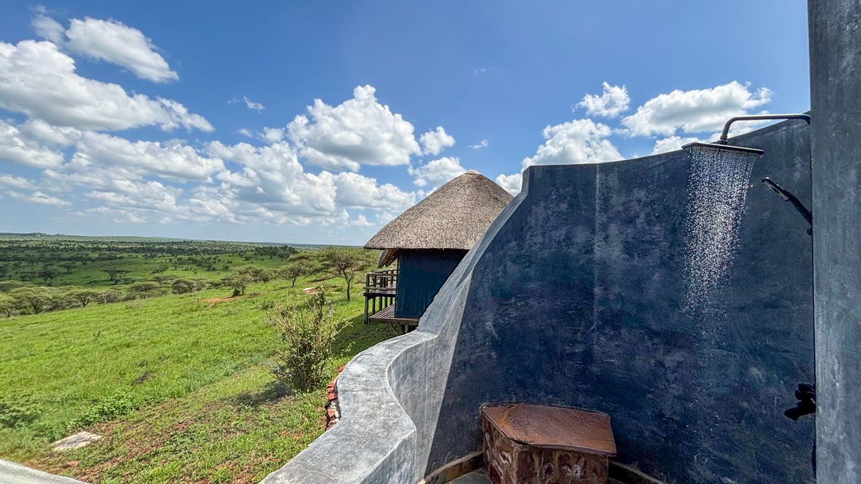 Serengeti-central-lodge-4