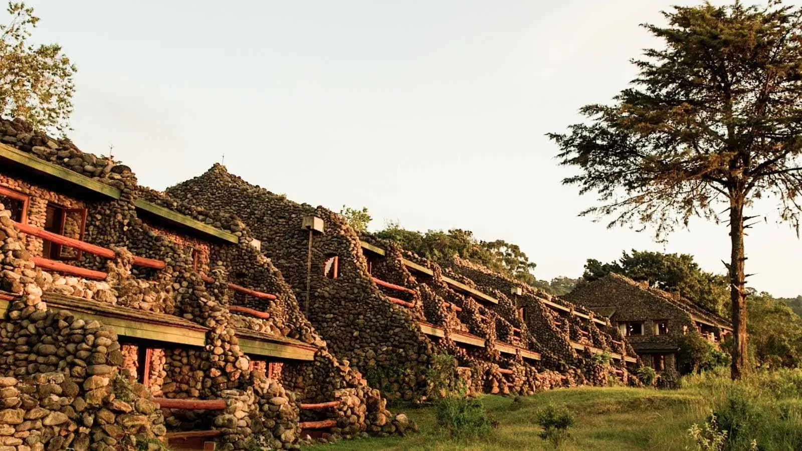 Serena Safari Lodge1.jpeg