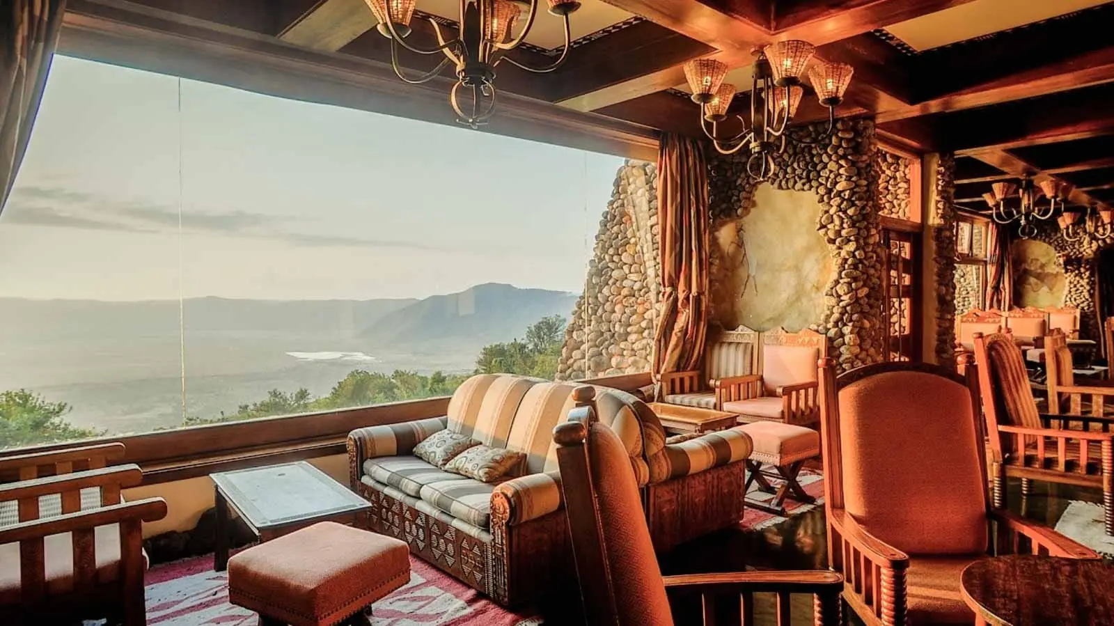 Serena Safari Lodge3.jpeg